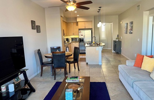 Mission Valley Condo | Cozy Private Room w/En-Suite Bath - Resort Condo