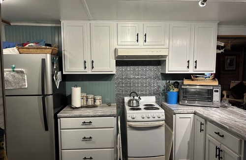 Florien Cabin | Cozy, private, rustic-modern cabin, a doorway to fine fishing and lake fun!