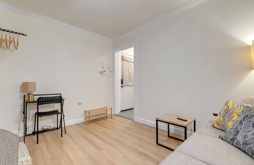 Monterey Park Apartment | Cozy Private Studio Prime Location Near DTLA, Ktown & Attractions