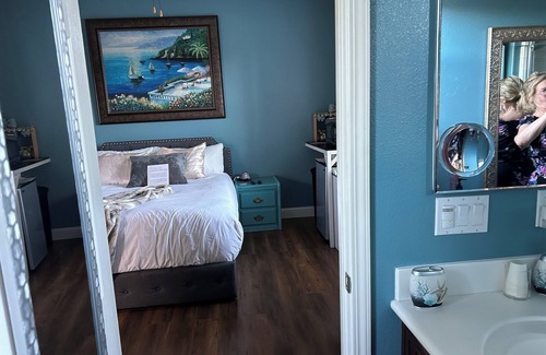 Sun City House | COZY PRIVATE STUDIO GUEST HOUSE.