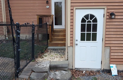 New Paltz House | Cozy private suite in the heart of beautiful Gardiner.