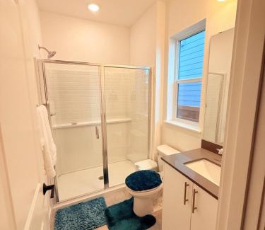 Bonney Lake House | Cozy Private Suite, Room 1, Near Seattle and Mt Rainier, Quiet and Comfy Stay