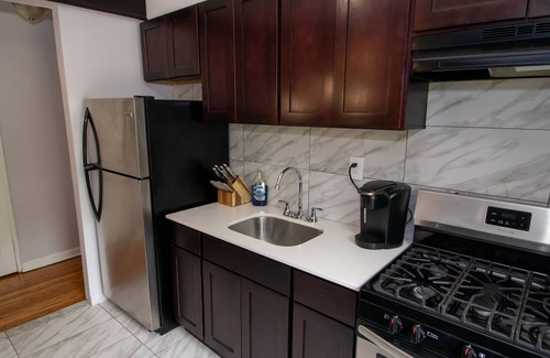 Forest Hill Apartment | COZY, QUAINT, BEAUTIFUL ONE BEDROOM APARTMENT NEWARK