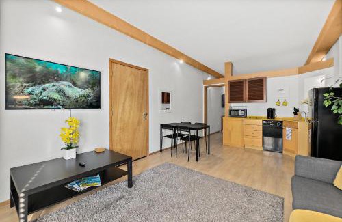 Palm Coast Apartment | Cozy Queen Suite in European Village with Balcony view near beaches