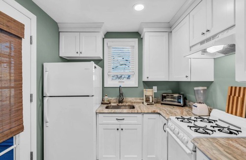 Bradley Beach Cottage | Cozy & Quiet 2 Bedroom Beach Cottage - Only 2 Blocks from Beach!