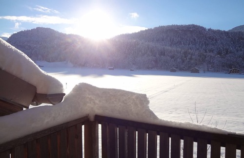 Grossdorf Apartment | Cozy, quiet apartment with marvelous view of the surrounding mountains
