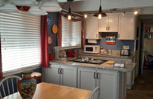 Incline Village Cabin | Cozy Quiet Cabin in Pines with Large Deck, Great Location