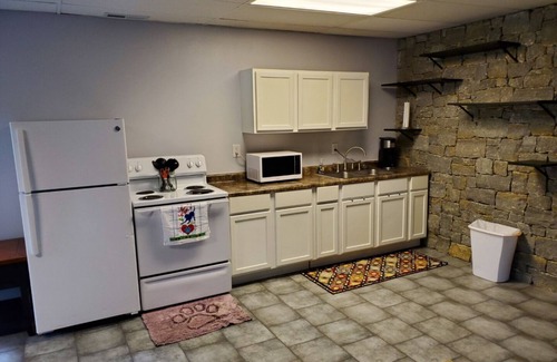 Sellersburg House | Cozy & Quiet cottage minutes from downtown Louisville