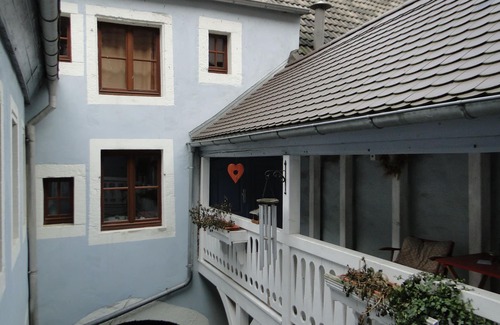 Pirna Apartment | Cozy, quiet maisonette with arcade in the middle of Pirna's old town!