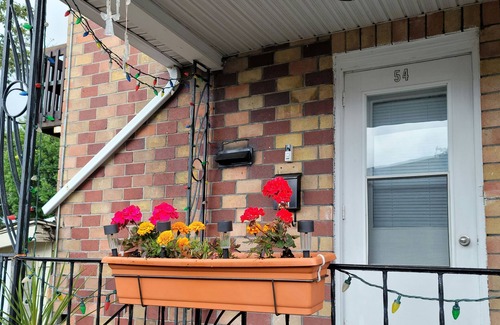 Edmundston House | Cozy quiet place next to hwy smart tv+wifi+netflix
