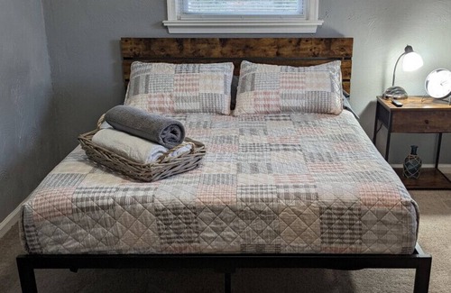Quinton House | Cozy, Quiet & Private 1 Story Home in Quinton, VA