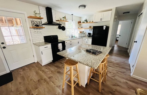 East Granby House | Cozy Ranch - Conveniently Located - Entire Home Available for Use!