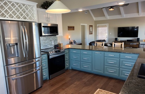Granbury House | Cozy Ranch Guest Home located between Granbury and Glen Rose.