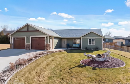 Belle Fourche House | Cozy ranch-style home in Belle Fourche, SD- perfect for families!