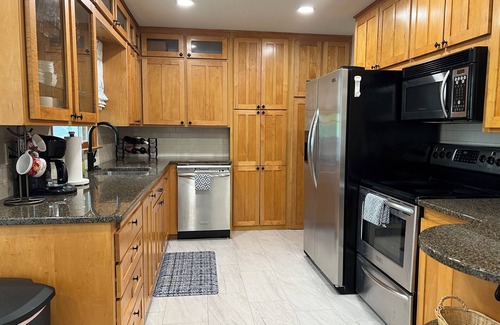 North Central Omaha House | Cozy Ranch with Hot Tub!