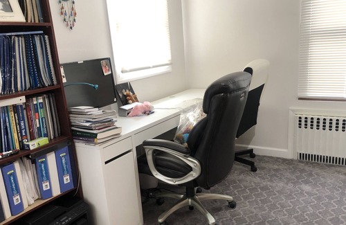 Valley Stream House | Cozy, rarely available room perfect for studying/ relax and easy to commute