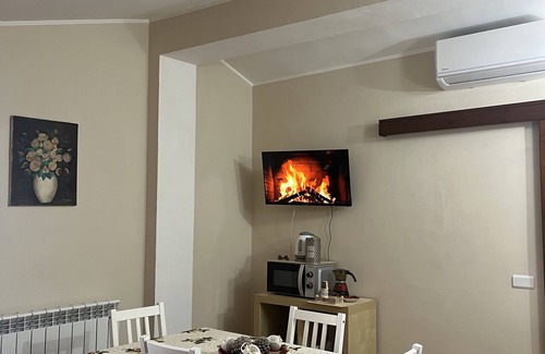 Santa Maria di Licodia Apartment | Cozy retreat nestled in the greenery and silence of unspoiled nature