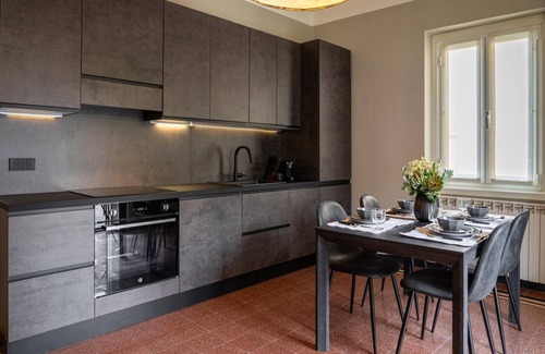 Bergamo Apartment | Cozy recently renovated apartment adjacent to center of Bergamo