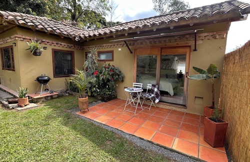 Villa de Leyva Cottage | Cozy refuge with private garden and view of the mountains of Villa de Leyva.