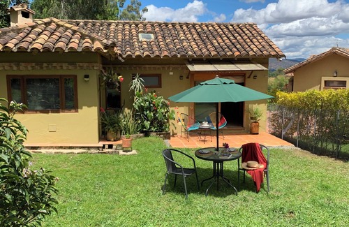 Villa de Leyva Cottage | Cozy refuge with private garden and view of the mountains of Villa de Leyva.