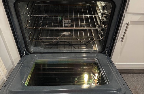 Wilson House | Cozy + Relaxing Newly built in 2025 3BR, 2BA Near Everything!