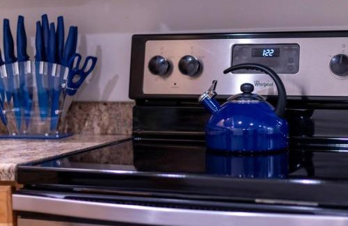 Central City Apartment | Cozy Relaxing Retreat Near Downtown SLC