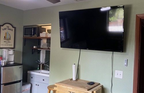 Fort Myers Apartment | Cozy Remodeled Suite close to all SWFL has to offer