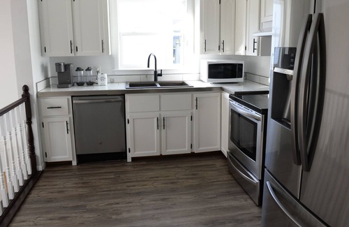 Yarmouth Apartment | Cozy rental for professionals/retired individuals