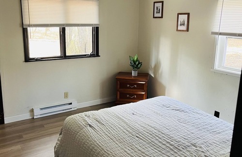 Shawano Resort | Cozy retreat across the street from Shawano Lake.