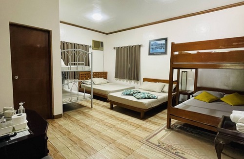 Nagcarlan Resort | Cozy Retreat amidst nature, very spacious for families and groups, free WiFi