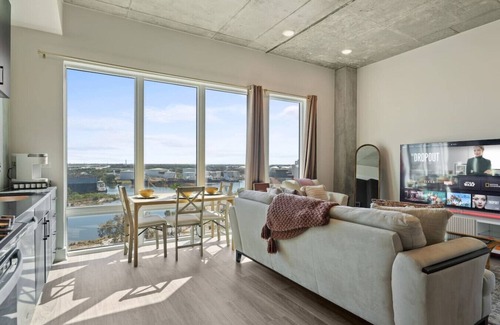 Channel District Apartment | Cozy Retreat Channelside | 1 BR | Great Amenities