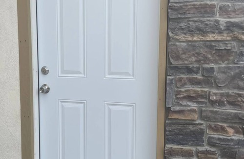 Antioch House | Cozy Retreat for Travel Nurses: 1 Bedroom, 1 Bath in Charming Home!