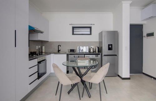 Downtown Johannesburg Apartment | Cozy retreat in Fourways