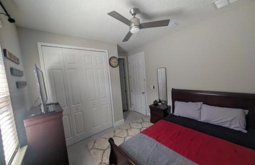 Westside House | Cozy Retreat in West Jax