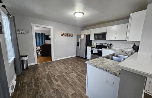 East Colorado Springs House | Cozy Retreat Near Pikes Peak & Downtown