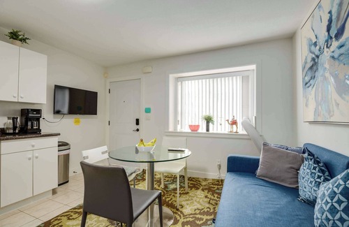 Renfrew-Collingwood House | Cozy Retreat Near Downtown Vancouver