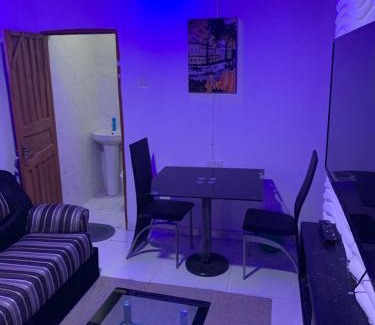 Surulere Apartment | Cozy Retreat