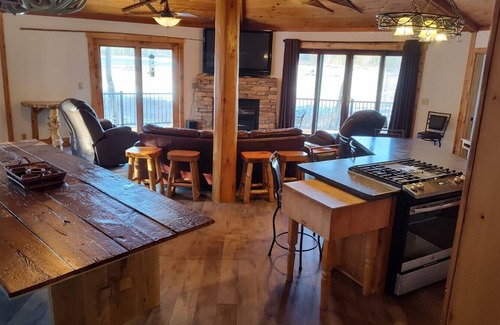 Land O Lakes House | Cozy Retreat on High Lake near Boulder Junction