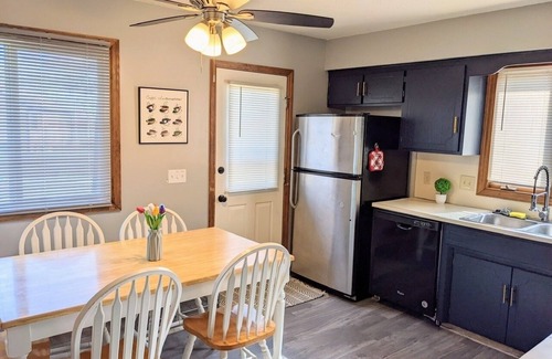 Pottawattamie County Apartment | Cozy Retreat Steps Away from Omaha's Heart