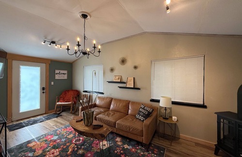 Cornell Cottage | Cozy River Cottage on the Old Abe Chippewa River.