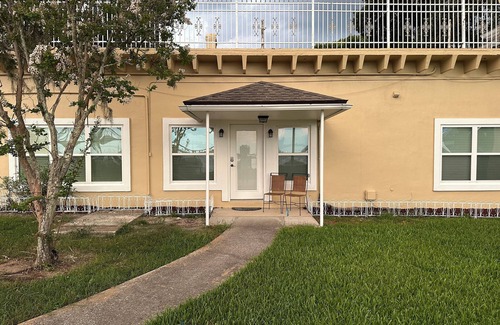 Jacksonville Condo | Cozy Riverfront Condo with great space and spectacular views in Jacksonville, FL