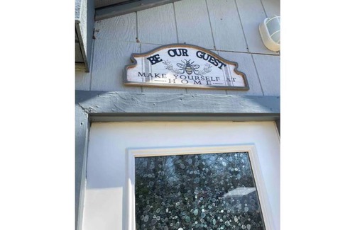 Gulfport House | COZY Riverfront Oasis~ Close to Casinos & DT!