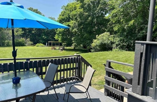Rockwood Apartment | Cozy Riverfront w/Balcony-Fish/Hunt/Golf