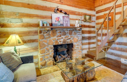 Glade Valley Cabin | Cozy Riverside Cabin w/ 3 Acres & Trout Fishing