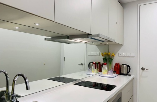 Bukit Bintang Apartment | Cozy Room 500m LRT/MRT KLCC Pavilion Chinatown