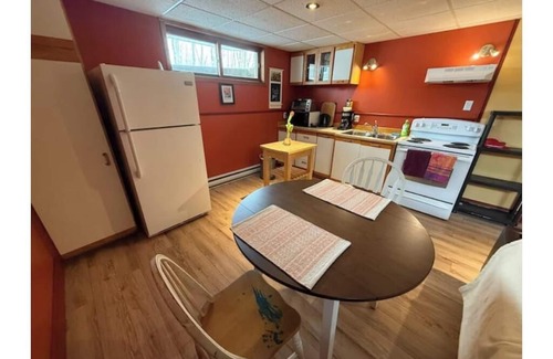Chelsea Apartment | Cozy room and studio in Chelsea
