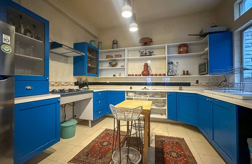Colonia Roma Apartment | Cozy Room at Roma Norte: Queen Size Bed with Private Bathroom
