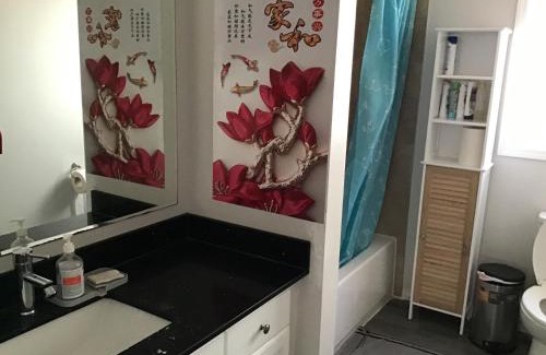 Highland West House | Cozy room D