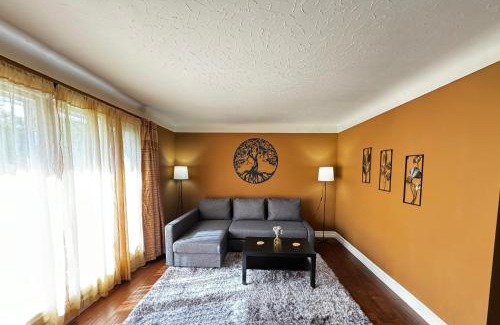 Sudbury House | Cozy room in Sudbury