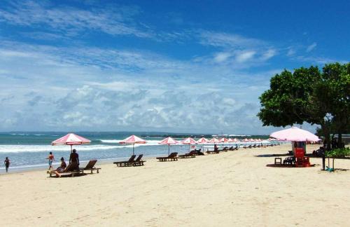 Legian City-Centre House | Cozy room Kuta - 1 minutes to the beach by Micky Studio2
